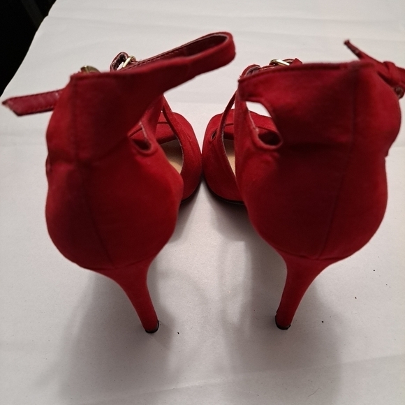 Christian Seriano Red Double Buckle Open Toe Heels - Picture 5 of 10